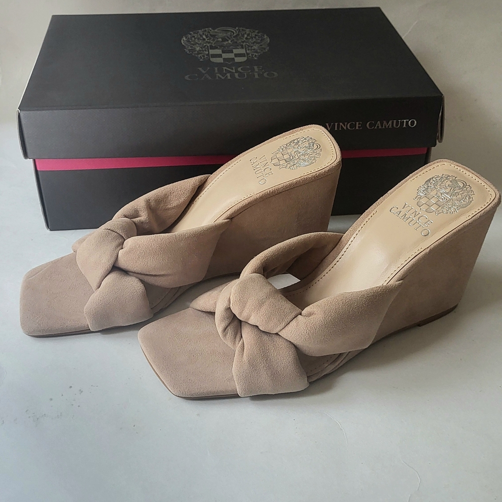 Vince Camuto Rennaya Suede Wedge Sandals Beige - Picture 7 of 10
